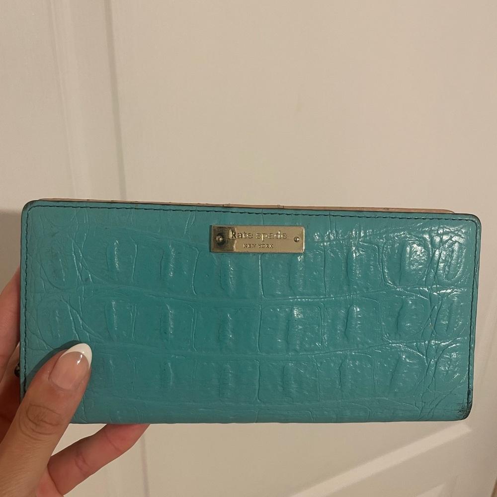 Kate Spade Turquoise Wallet
